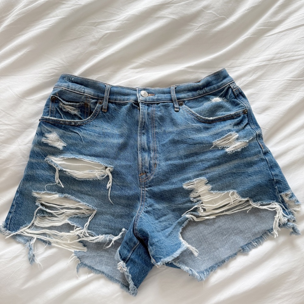 American Eagle 10 Blue Denim High Rise Boyfriend Shorts